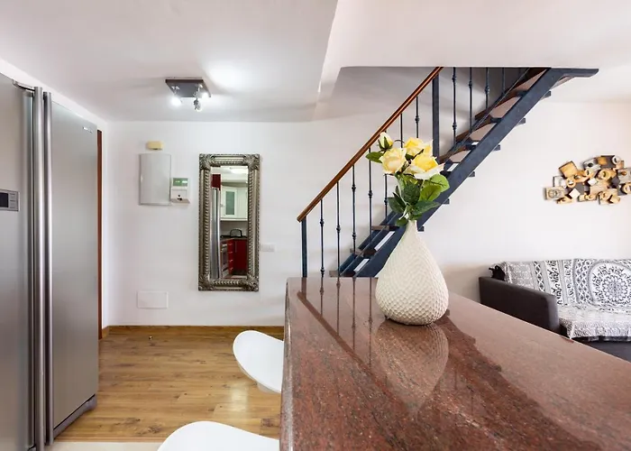 Exclusive Penthouse Playa Vistas 4 Close To The Sea And Beach, Aircondition For A Fee, Wifi, Terrace, Heated Pool Apartamento Playa de las Américas