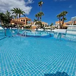 Exclusive Penthouse Playa Vistas 4 Close To The Sea And Beach, Aircondition For A Fee, Wifi, Terrace, Heated Pool * Playa de las Americas (Tenerife)