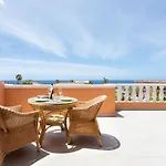 Exclusive Penthouse Playa Vistas 4 Close To The Sea And Beach, Aircondition For A Fee, Wifi, Terrace, Heated Pool Apartament