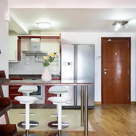 Appartement Exclusive Penthouse Playa Vistas 4 Close To The Sea And Beach, Aircondition For A Fee, Wifi, Terrace, Heated Pool *