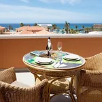 Exclusive Penthouse: Beachfront Oasis With Heated Pool