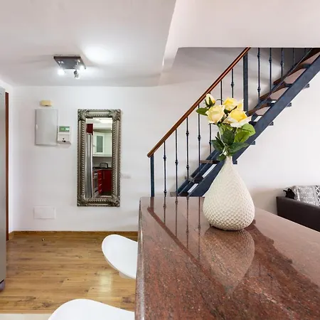 Exclusive Penthouse Playa Vistas 4 Close To The Sea And Beach, Aircondition For A Fee, Wifi, Terrace, Heated Pool Daire Playa de las Américas