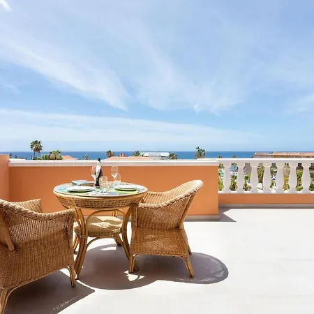 Exclusive Penthouse Playa Vistas 4 Close To The Sea And Beach, Aircondition For A Fee, Wifi, Terrace, Heated Pool Daire