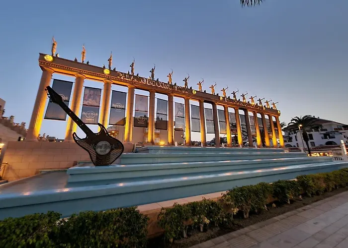 Exclusive Penthouse Playa Vistas 4 Close To The Sea And Beach, Aircondition For A Fee, Wifi, Terrace, Heated Pool