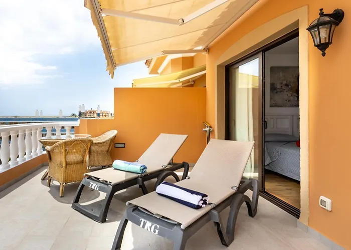 Apartment Exclusive Penthouse: Beachfront Oasis With Heated Pool